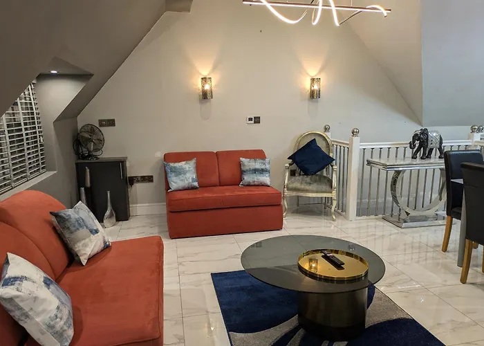 Village Life, Beautiful Studio Apartment